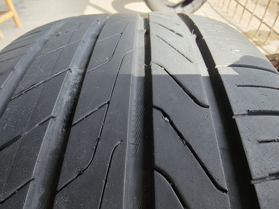Продам шины 245/50R19 2 штуки