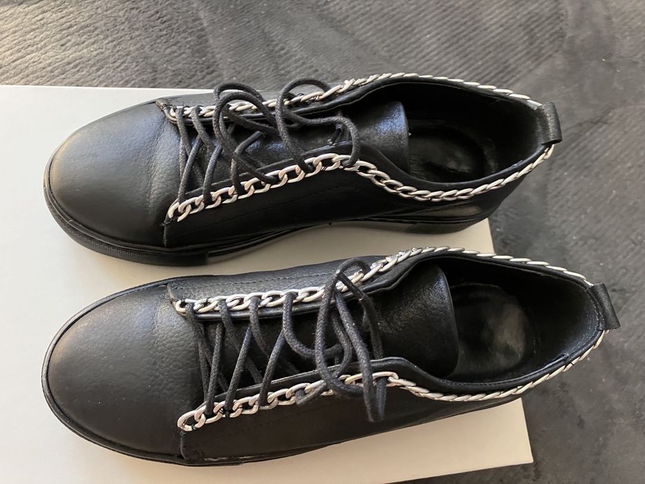 Нови обувки естесвена кожа