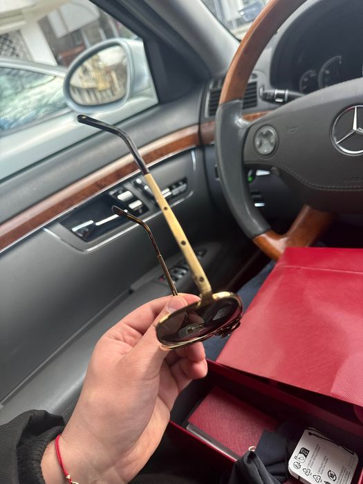 очила Cartier чисто нови