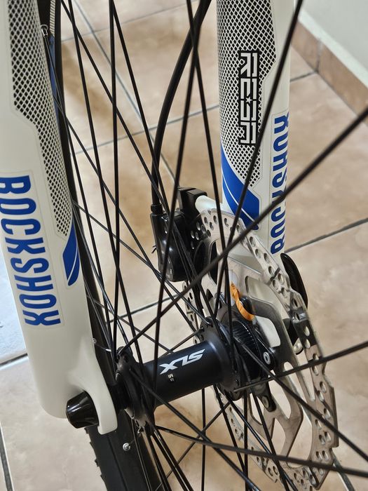 CUBE LTD PRO - 20 рама - 27.5