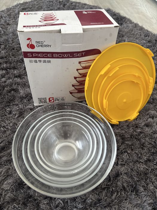 Set 5 boluri din sticlă cu capace de plastic galbene (Red Cherry)