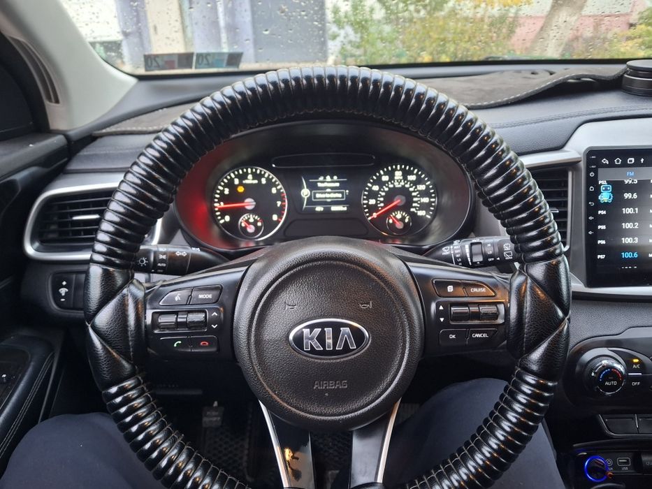 Продам Kia Sorento 2017