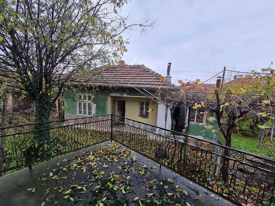 КЪЩА с.Брест обл. Плевен