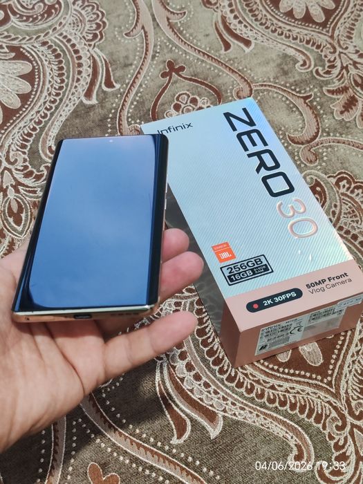Infinix Zero 30 4G