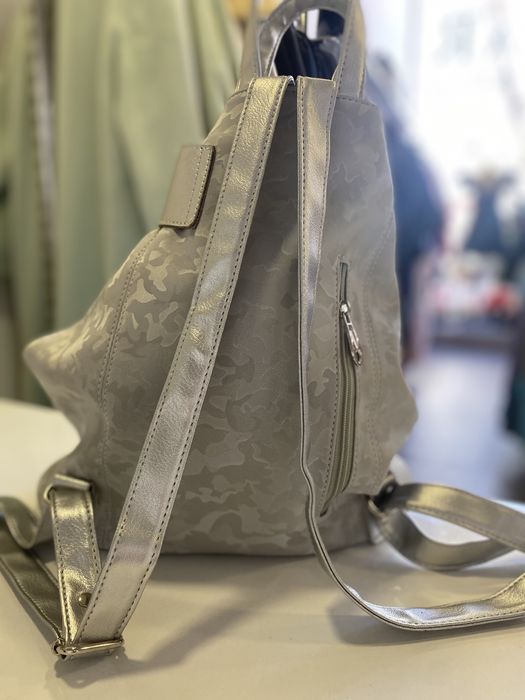 Дамска чанта/раница