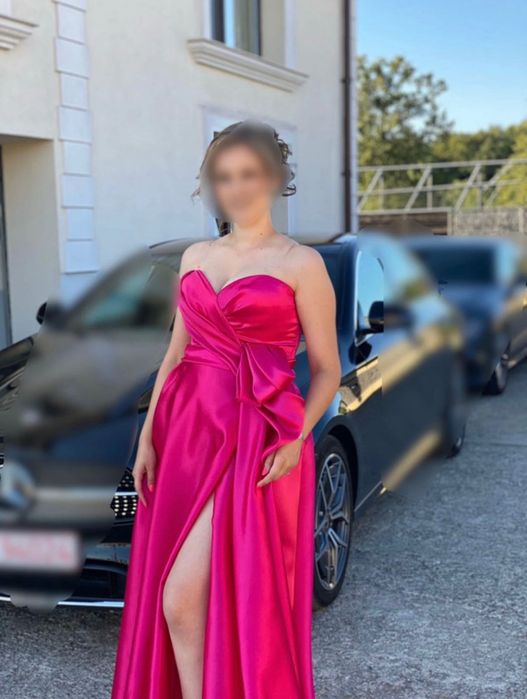 Rochie roz fucsia