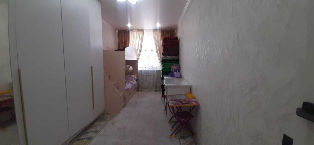 Продам 2 комнатную квартиру