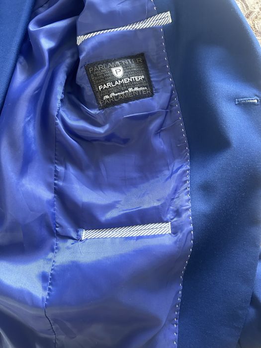 Продам мужской костюм