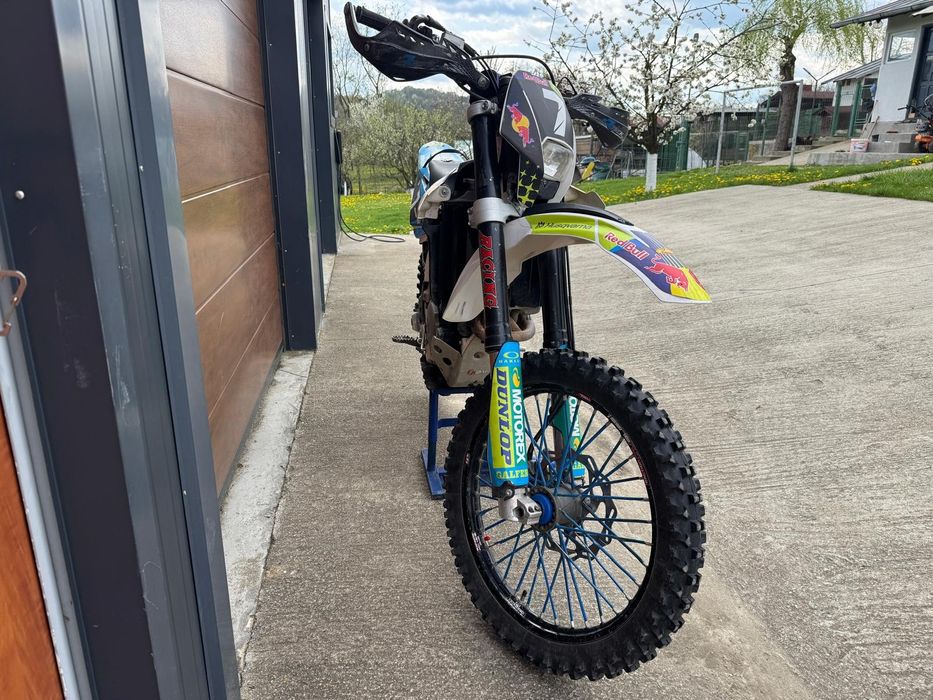 Husqvarna TE 310 inmatriculata, 4 timpi, Enduro