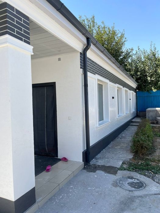 большой дом 6 ком +времянка