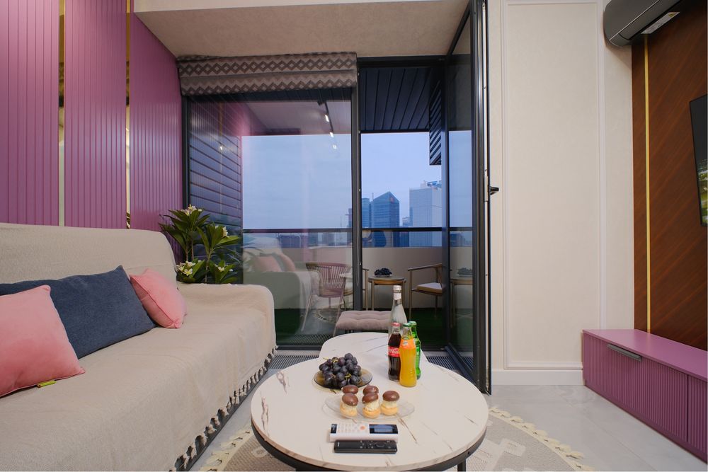 Сдам 2х комн. квартиру посуточно, в центре города, ЖК NRG U Tower