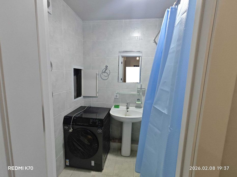 Сдаётся в аренду новостройка трехкомнатная квартира