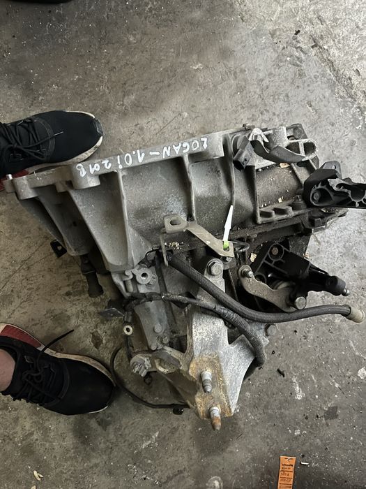 cutie viteze dacia logan 1.0 i 2018 60 mi km