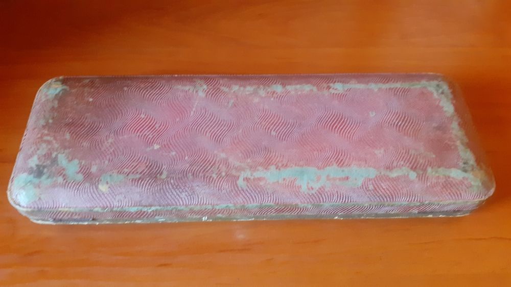 Стари английски прибори за барбекю(скара)