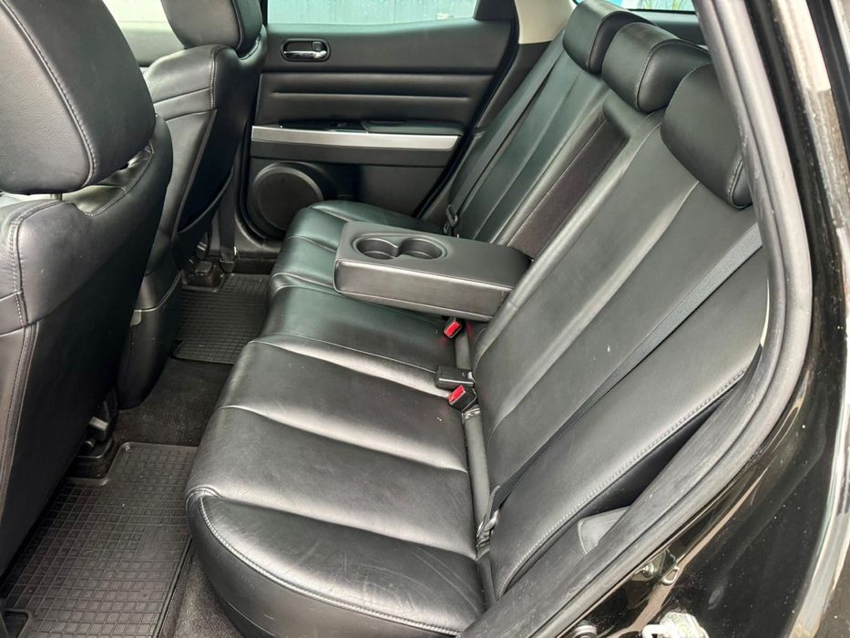 Mazda CX-7 / 4x4 / 2.2 D / 173 CP / 6 Trepte / An 2010 / Euro 5