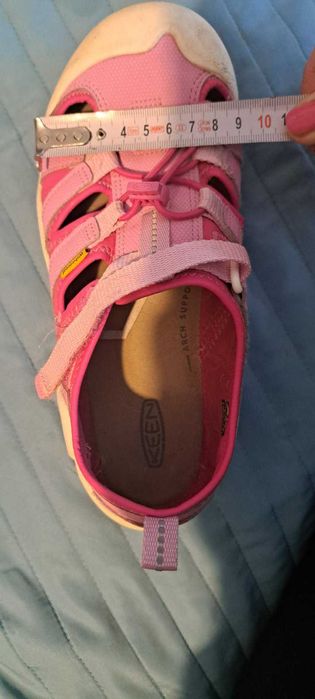 Сандали KEEN номер 35