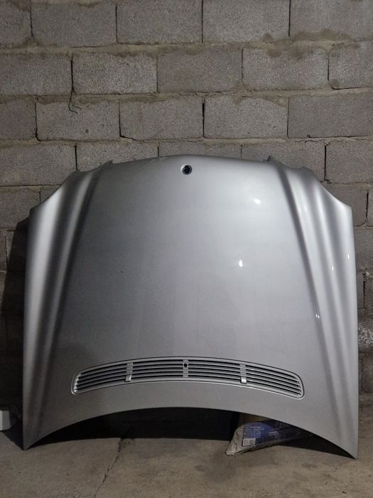 Капот Мерседес W211