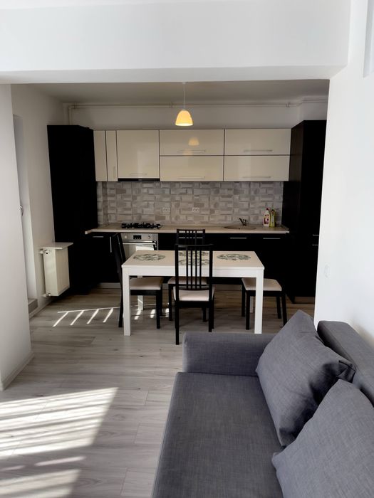 Se inchiriaza apartament 3 camere Orizont