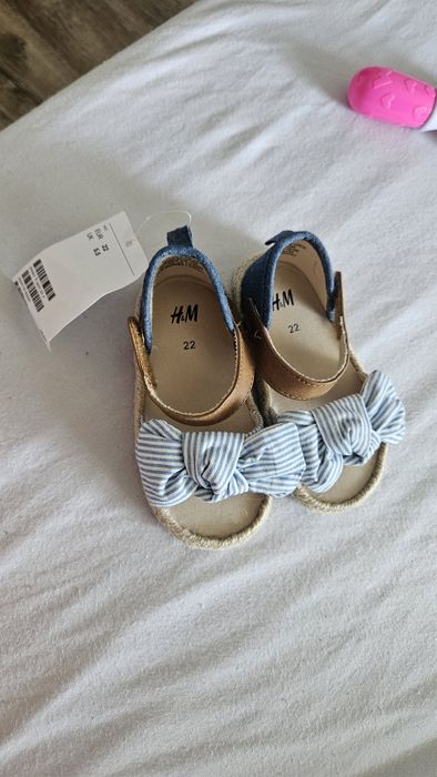 Sandale H&M, noi