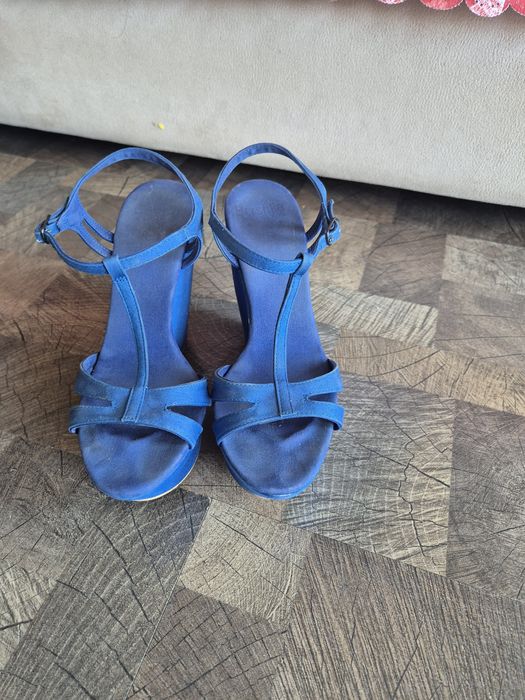 Дамски сандали на платформа Bershka 38