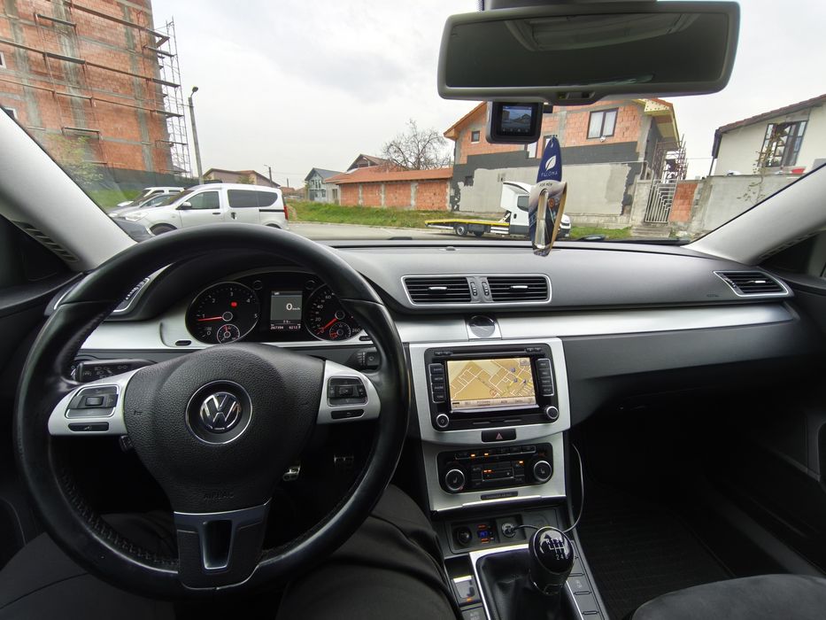 VOLKSWAGEN Passat 2012 — imagine 4