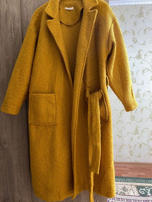 Продается пальто