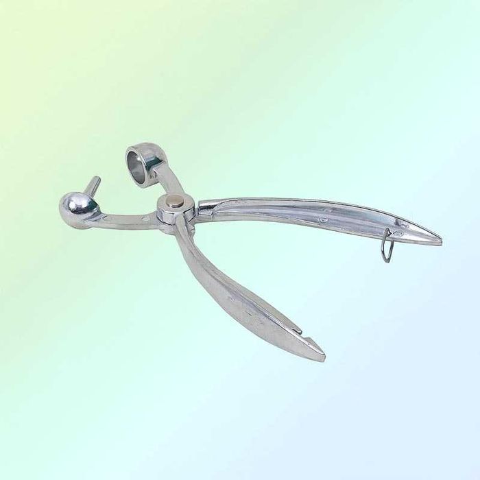 Уред за обезкостяване на череши