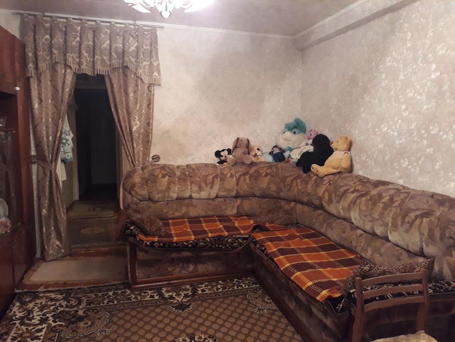 Продам 4х комнатную квартиру