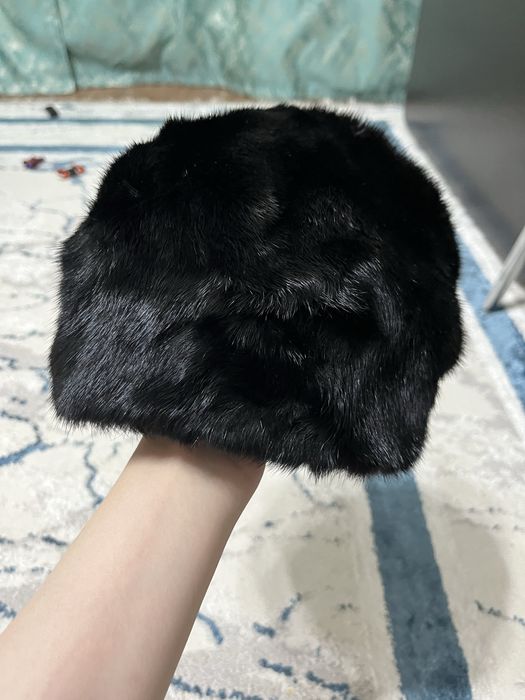 Женская норковая шапка