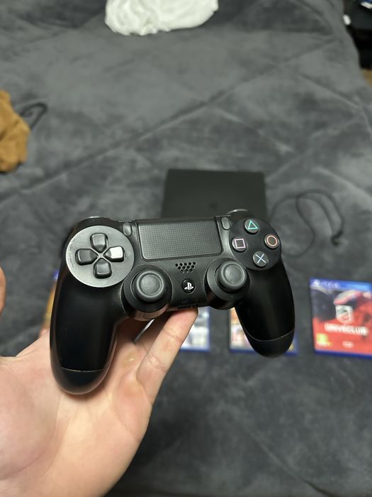 Playstation 4 Slim, ЗАПАЗЕН!, 861 GB място