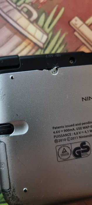 Nintendo 3DS XL Defect / Nevoie de reparatii