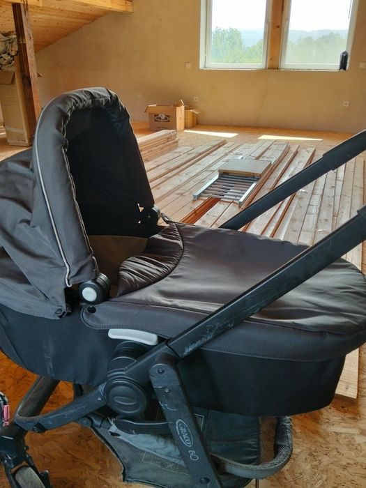 Бебешка количка Graco Evo с подарък чанта