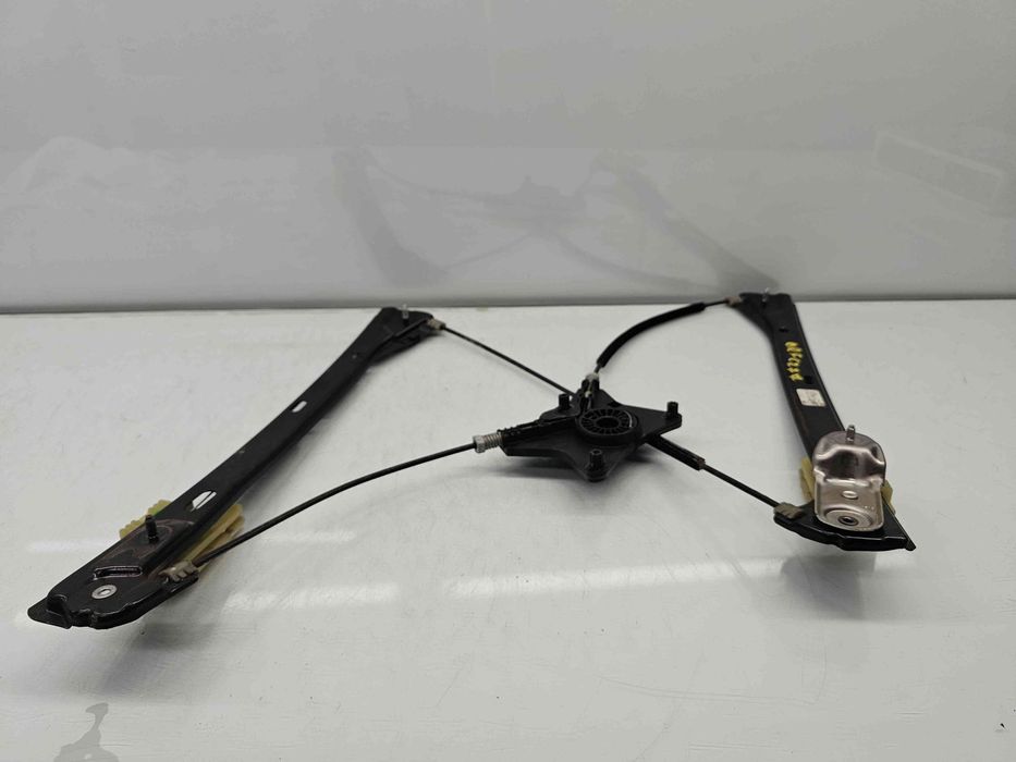 Macara electrica geam dreapta fata Volkswagen Passat B8 (3G2) [Fabr 20