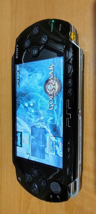 Modat pe card psp cu husa 1000