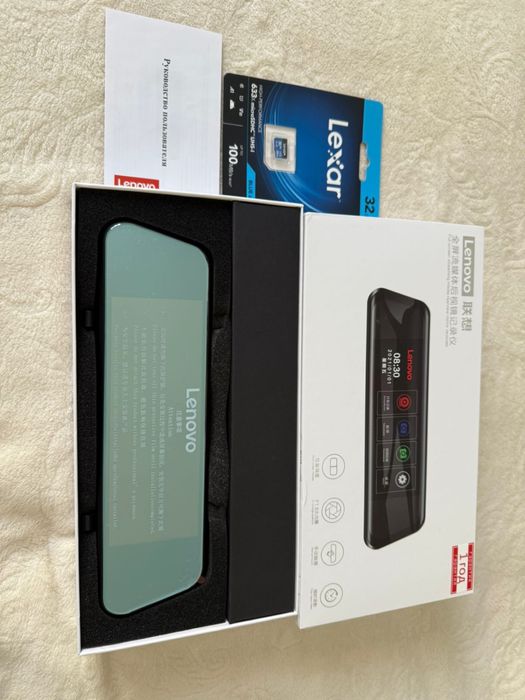 видеорегистратор Lenovo V7