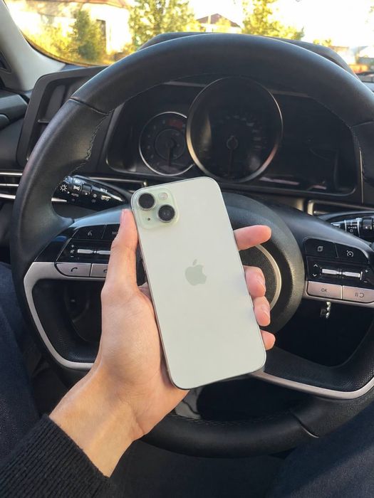 IPhone 15 128 GB