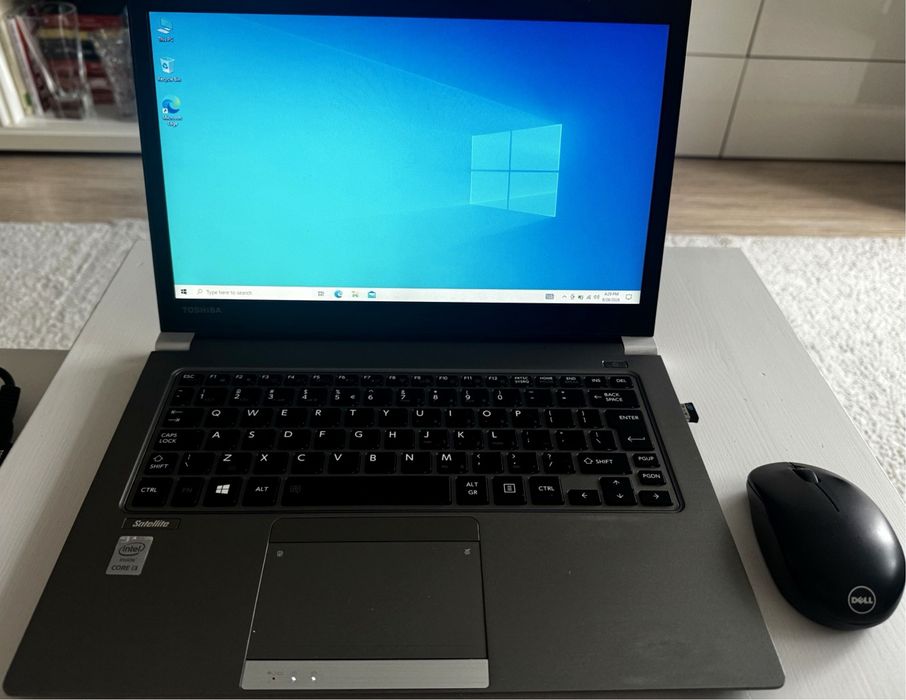 Ultrabook Toshiba Satellite Z30-B-110 | Intel i3 | 12 GB RAM | SSD 128GB | Cutie + Încărcător + Mouse
