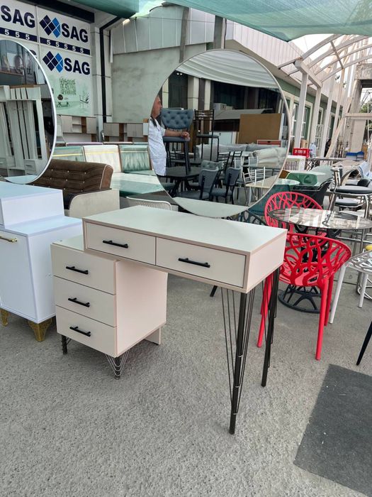 Tryumo, Kamod, Трюмо