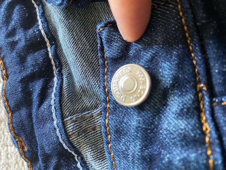 blugi scurti barbati, marimea 44, Dsquared 2