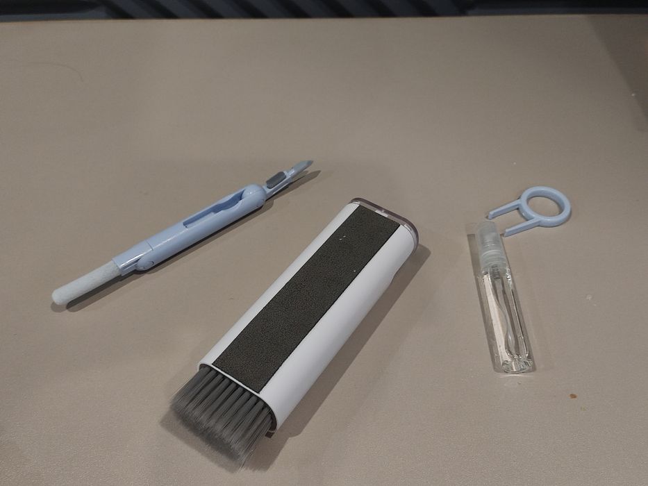 Механическая клавиатура + набор для чистки 7-в-1 (в подарок)