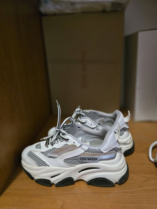 Дамски боти,маратонки и еспадрили Love moschino,Steve Madden,juicy cou