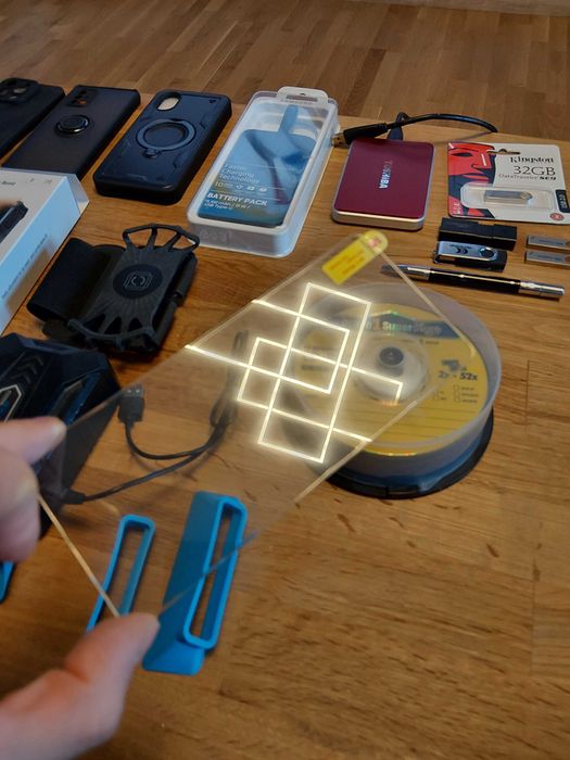 Аксесоари за телефони и компютри