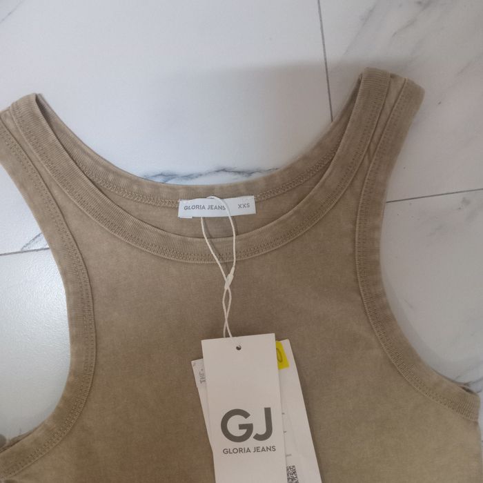 Продам новые подростковые  вещи