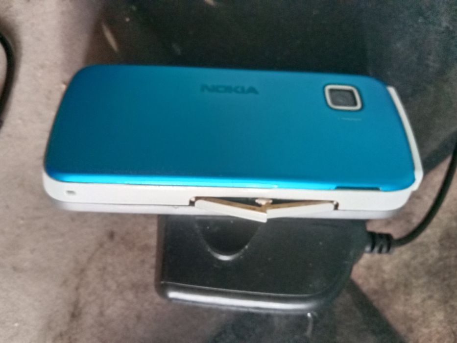 Телефон NOKIA 5230