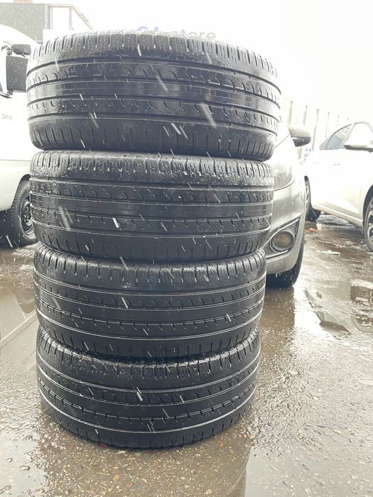 goodyear 235/50/19
