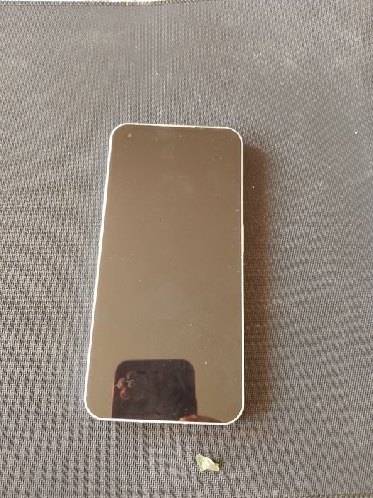 Продам смартфон NOTHING phone