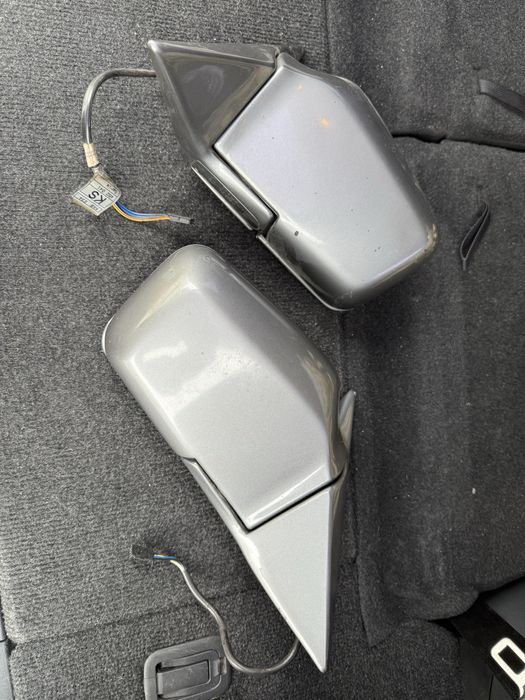 Боковые зеркала комплект на БМВ е34