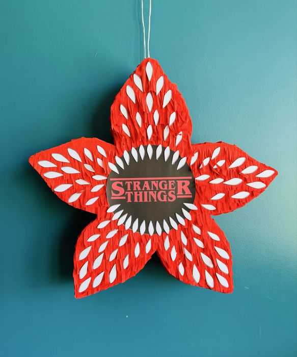 Stranger things пинята