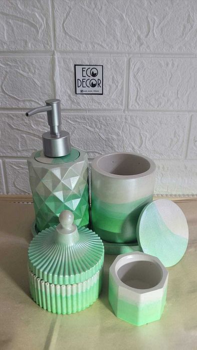 Подарочные наборы из гипса.