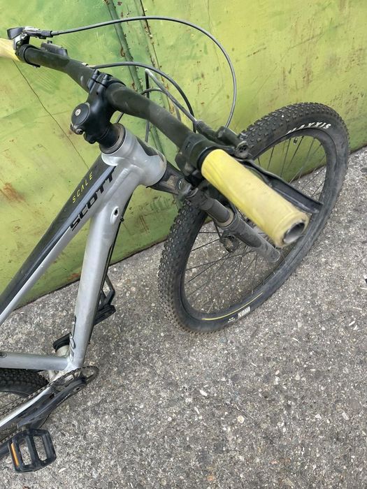 Vând bicicletă Scott scale 710 Bike